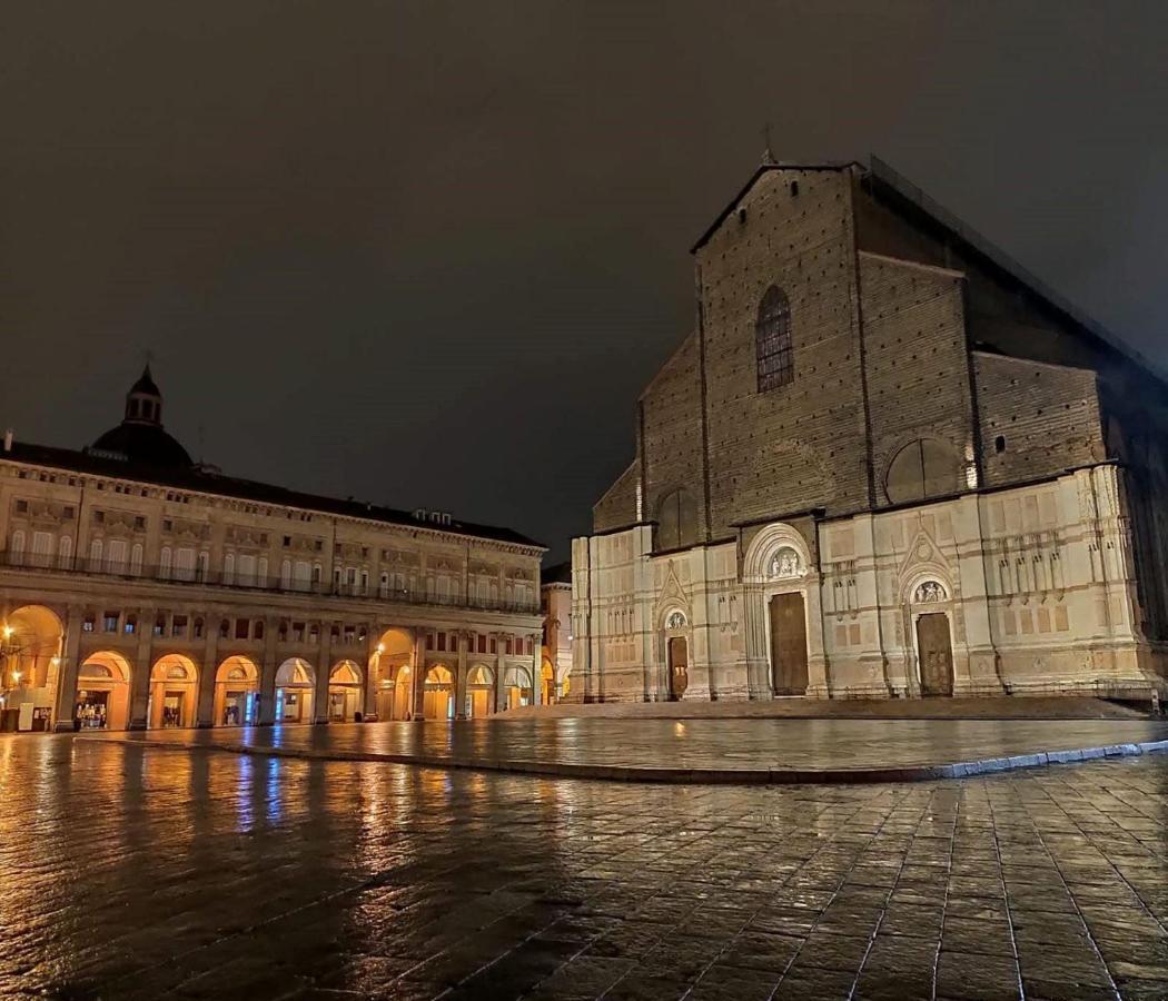 2Towers Holiday House_Centro Storico Di Bologna Exterior foto